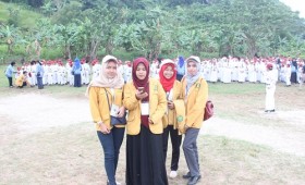 Upacara Memperingati 17 Agustus 1945 Bersama Seluruh Sekolah yang Ada di Harapan Baru