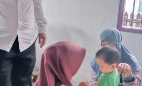 Lurah Mangkupalas Bpk.MUHAMMAD NOOR,S.SOs menghadiri Kegiatan POSYANDU BIAWAN