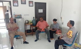 Giat, Selasa 04 April 2023 1. Sosialisasi Adipura Kecamatan Samarinda Utara (Pelopor Bungas Peradaban Award 2023, Silahturahmi mengenai Cafe Sweet Memories di RT 07, & Peninjauan Ulang lokasi tanah di Blok R RT 01