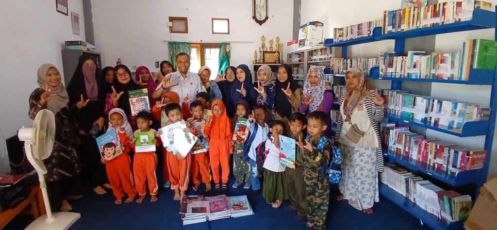 Kegiatan Perpustakaan Bukuan
