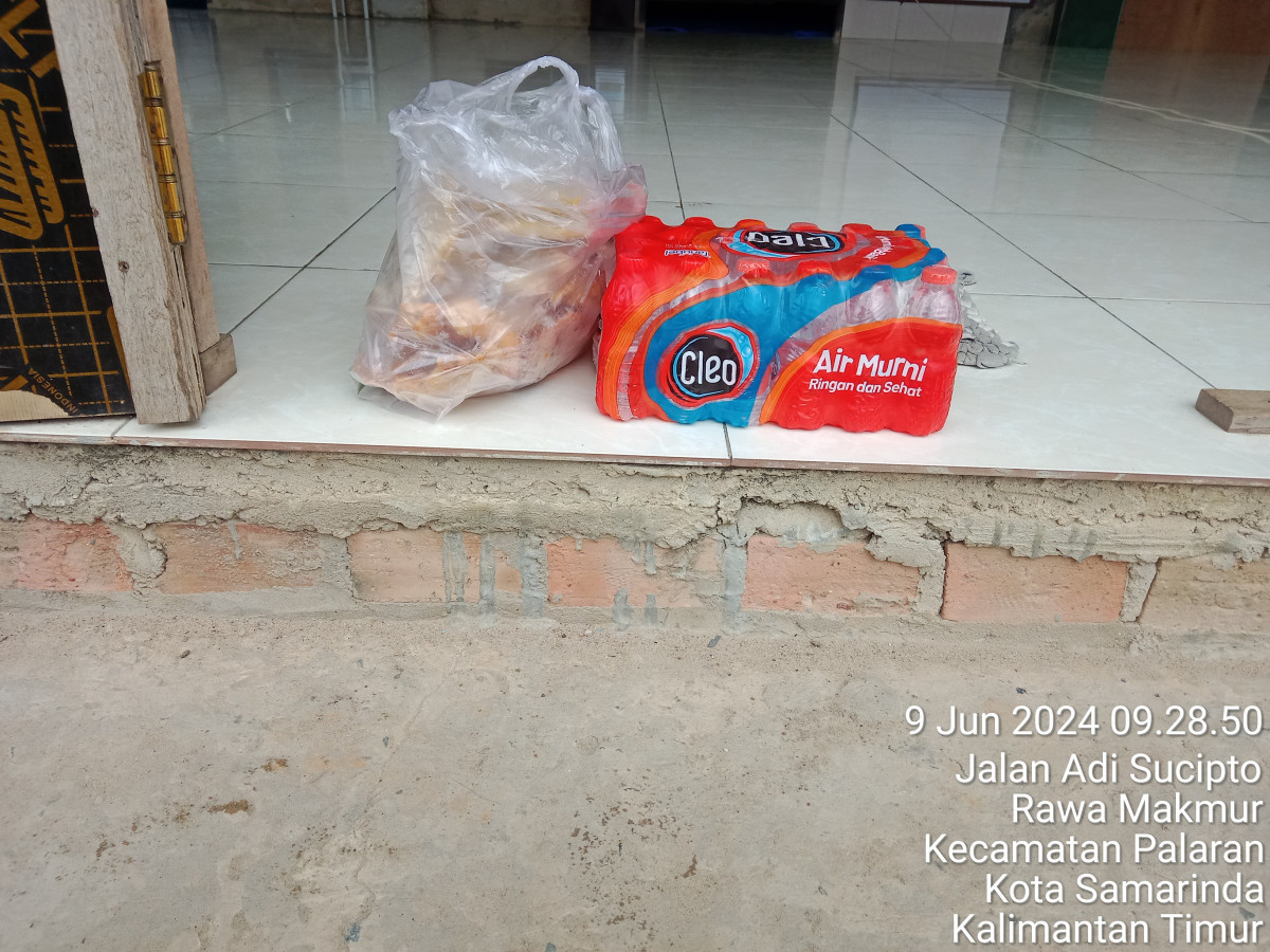 Kerja bakti di masjid