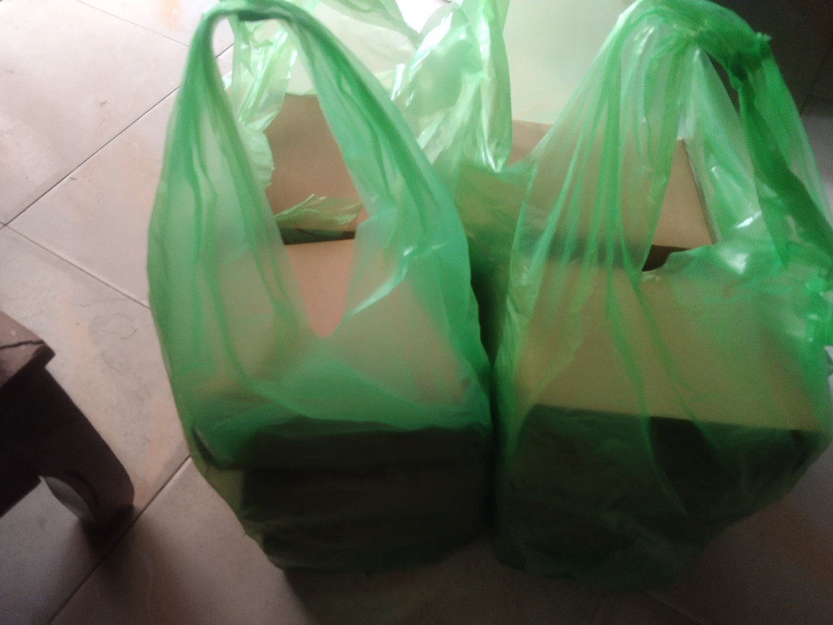 Gotong royong membuat Tiang lampu