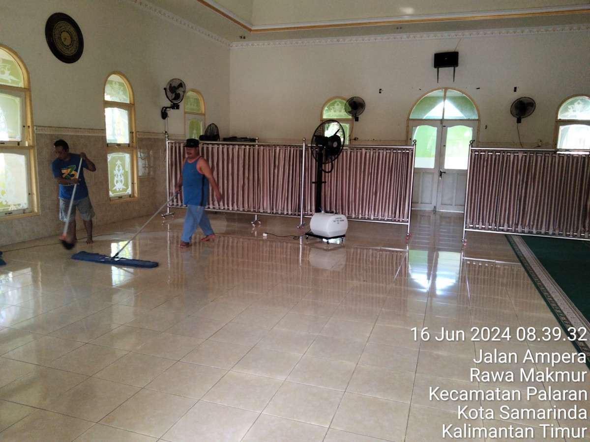 Gotong royong Persiapan Idul Adha 1445H