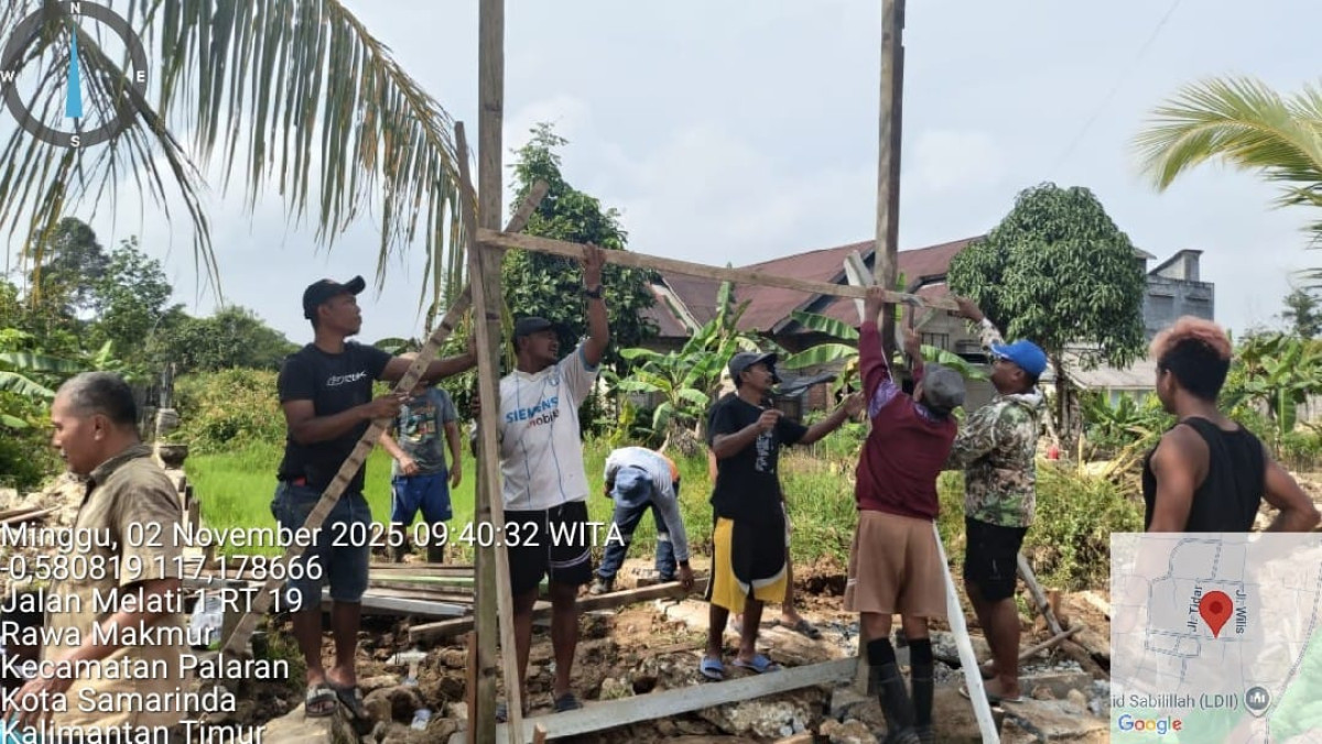 Pembuatan poskamling