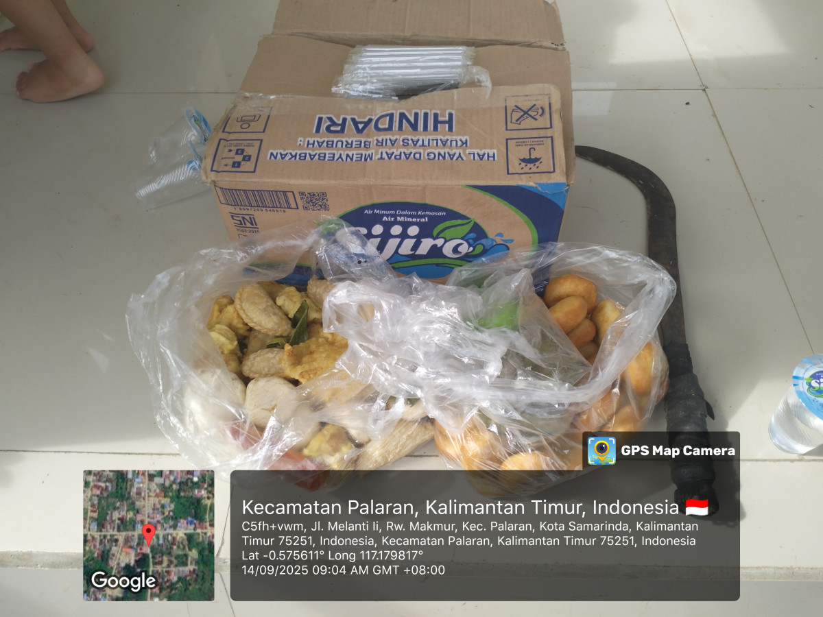 Gotong royong di jl. Melanti 2 dan jl wilis