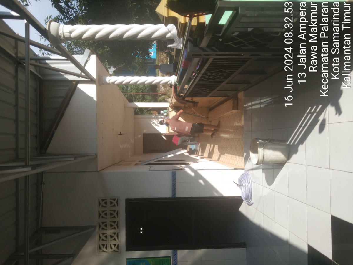 Pembersihan lokasi langgar darul Muttaqien persiapan sholat idul Adha