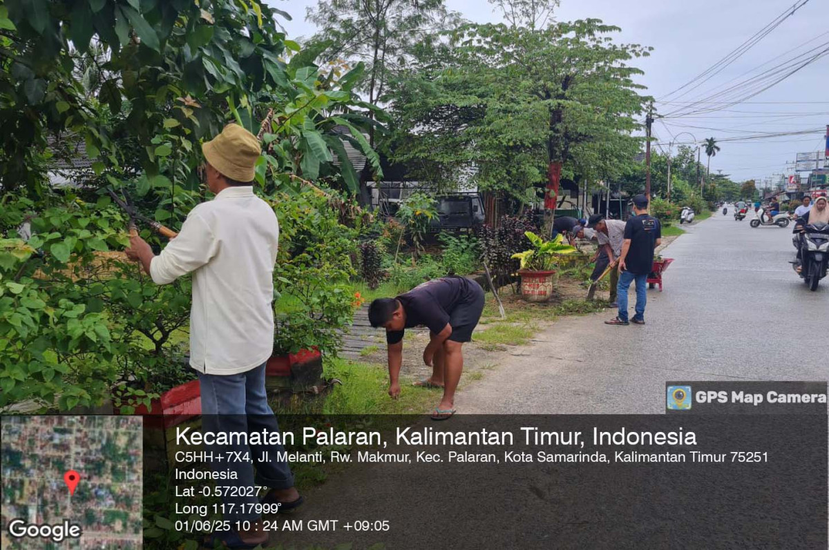 Gotong Royong Jalan Melanti