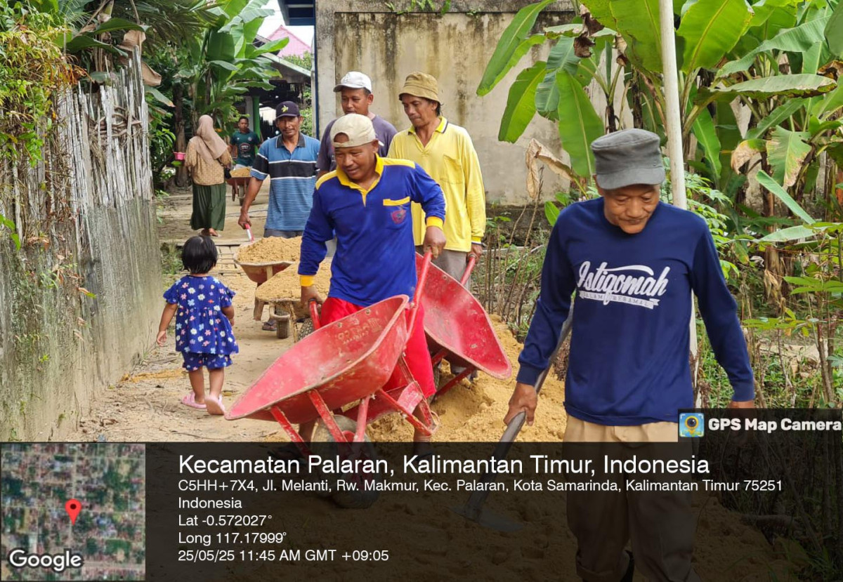 Gotong Royong mei 2