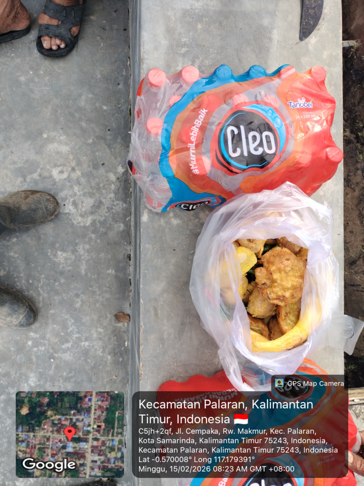 Gotong royong pembersihan paret dan jalan cempaka barat