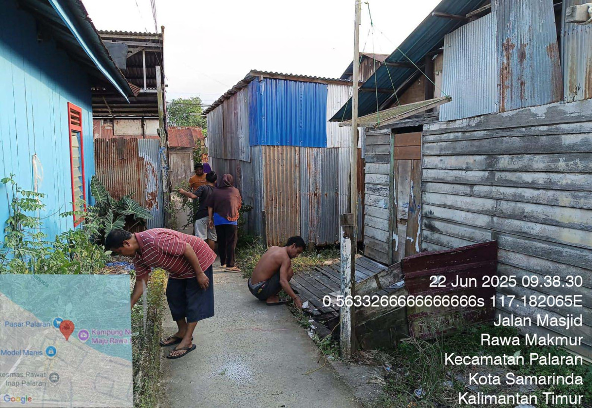 gotong royong derainase