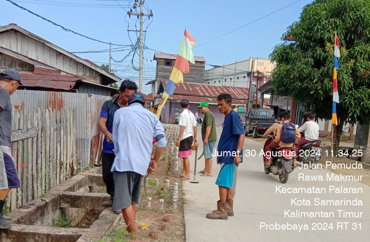 gotong royong pembersihan derainase