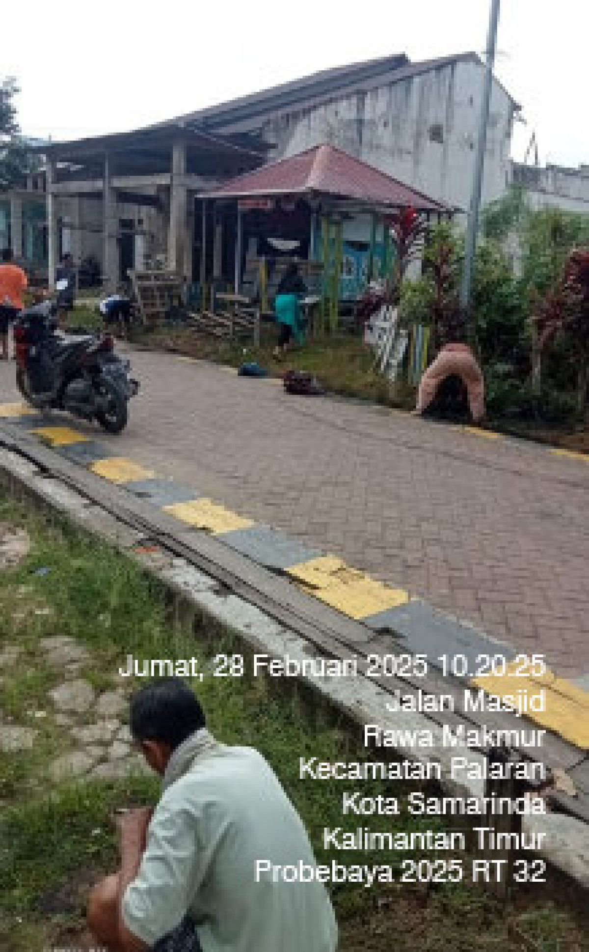 Gotong Royong Pembersihan Derainase