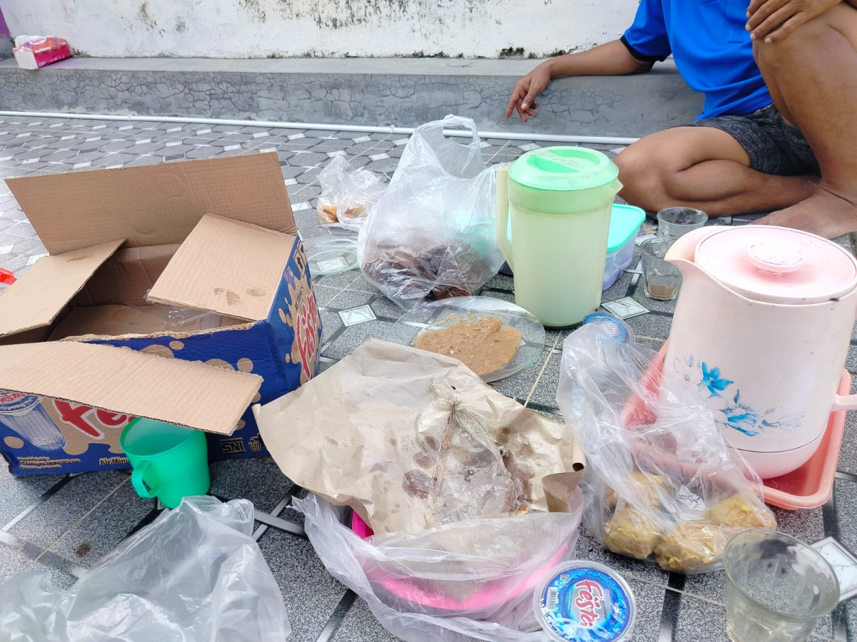 Gotong royong pemasangan lpju