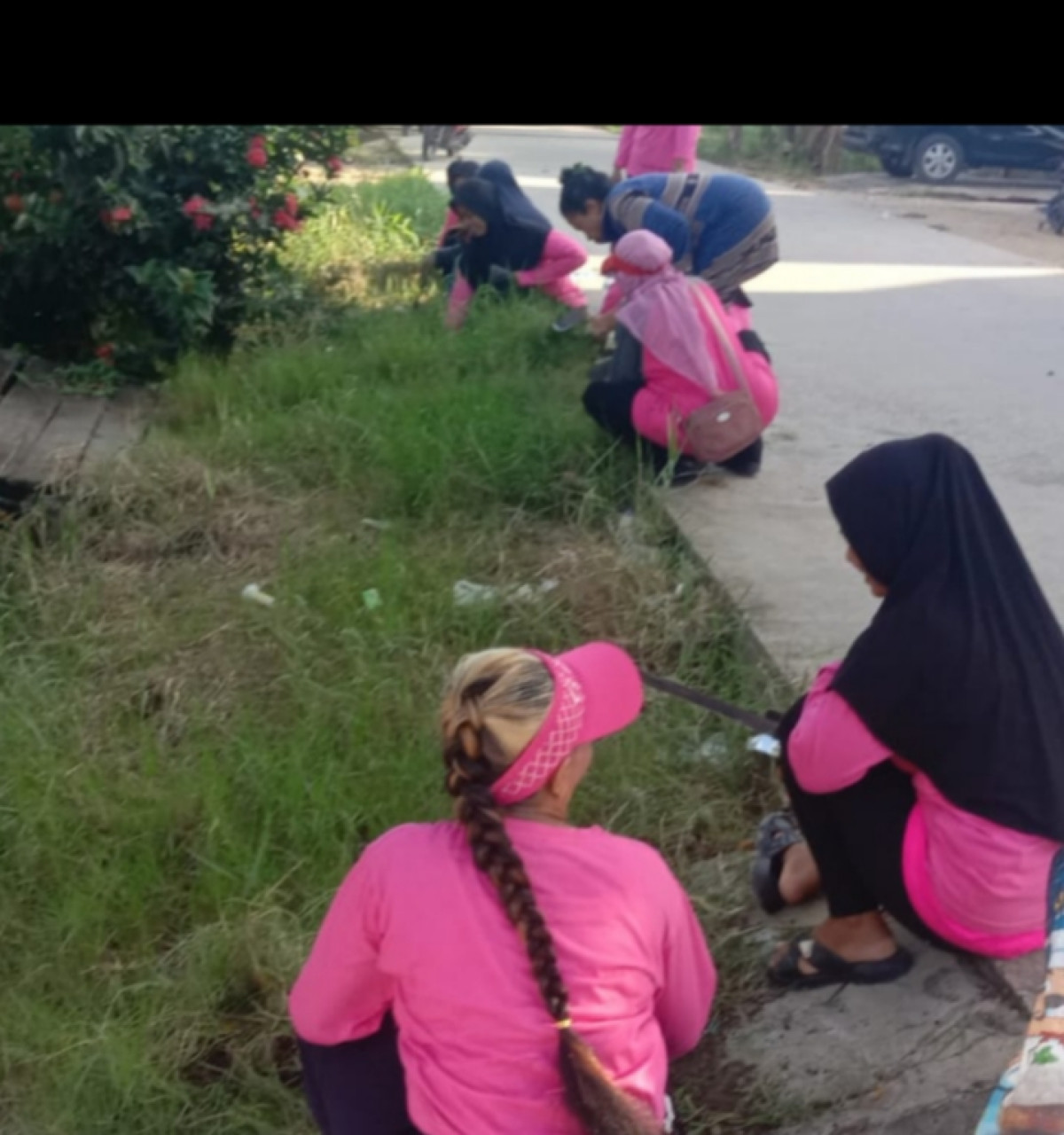 Gotong royong jln pelabuhan RT 33