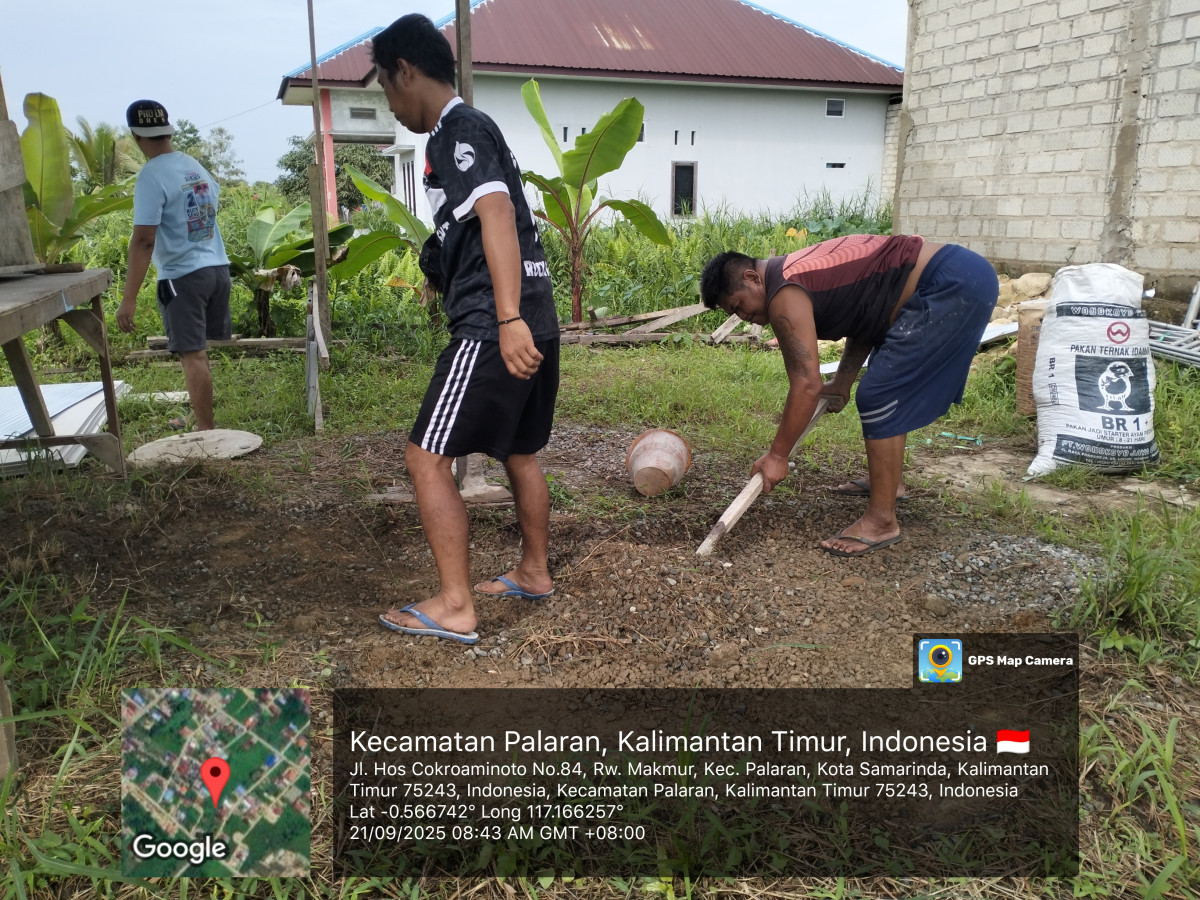 Pembuatan gudang lingkungan