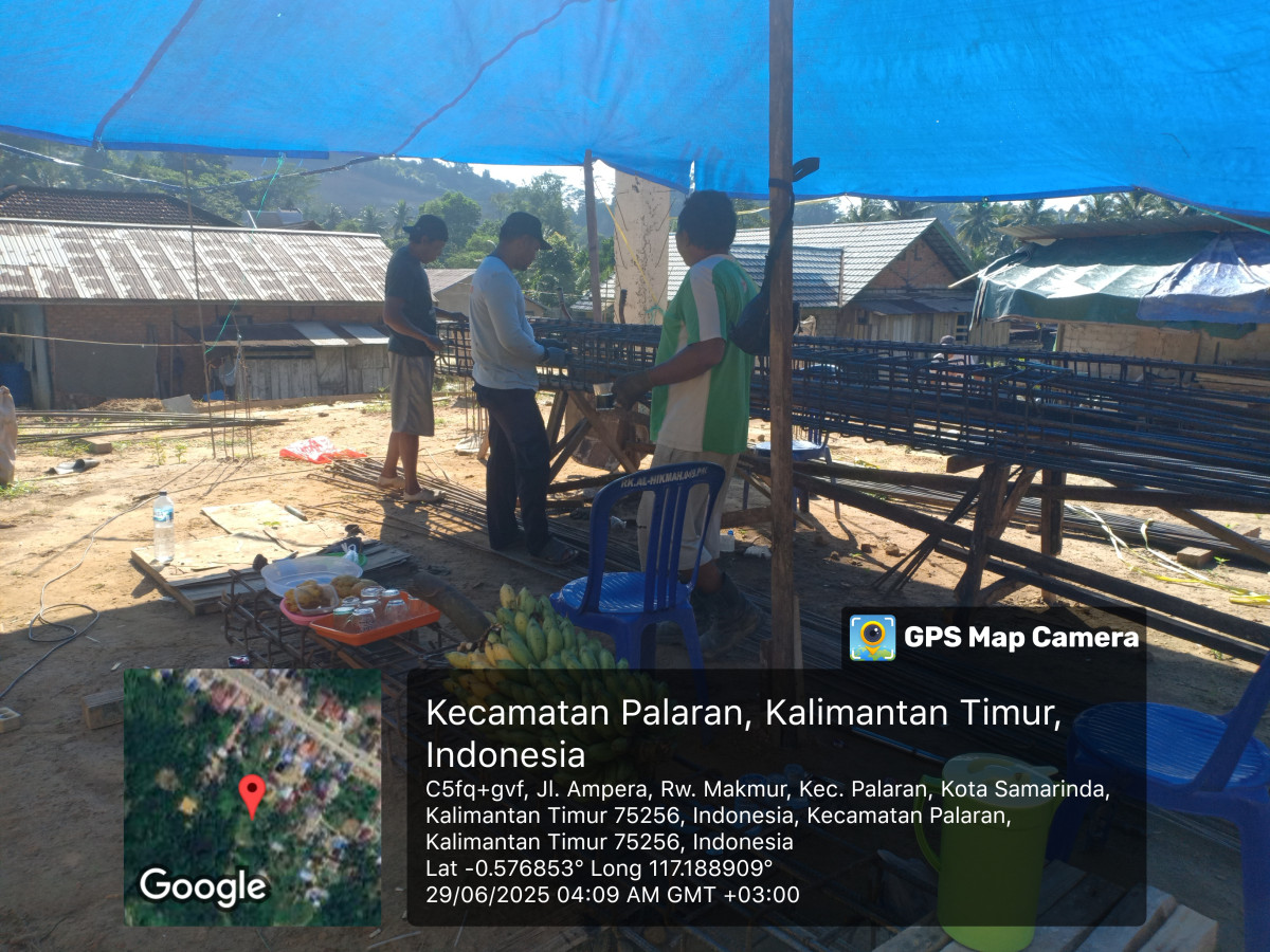 Merakit besi beton