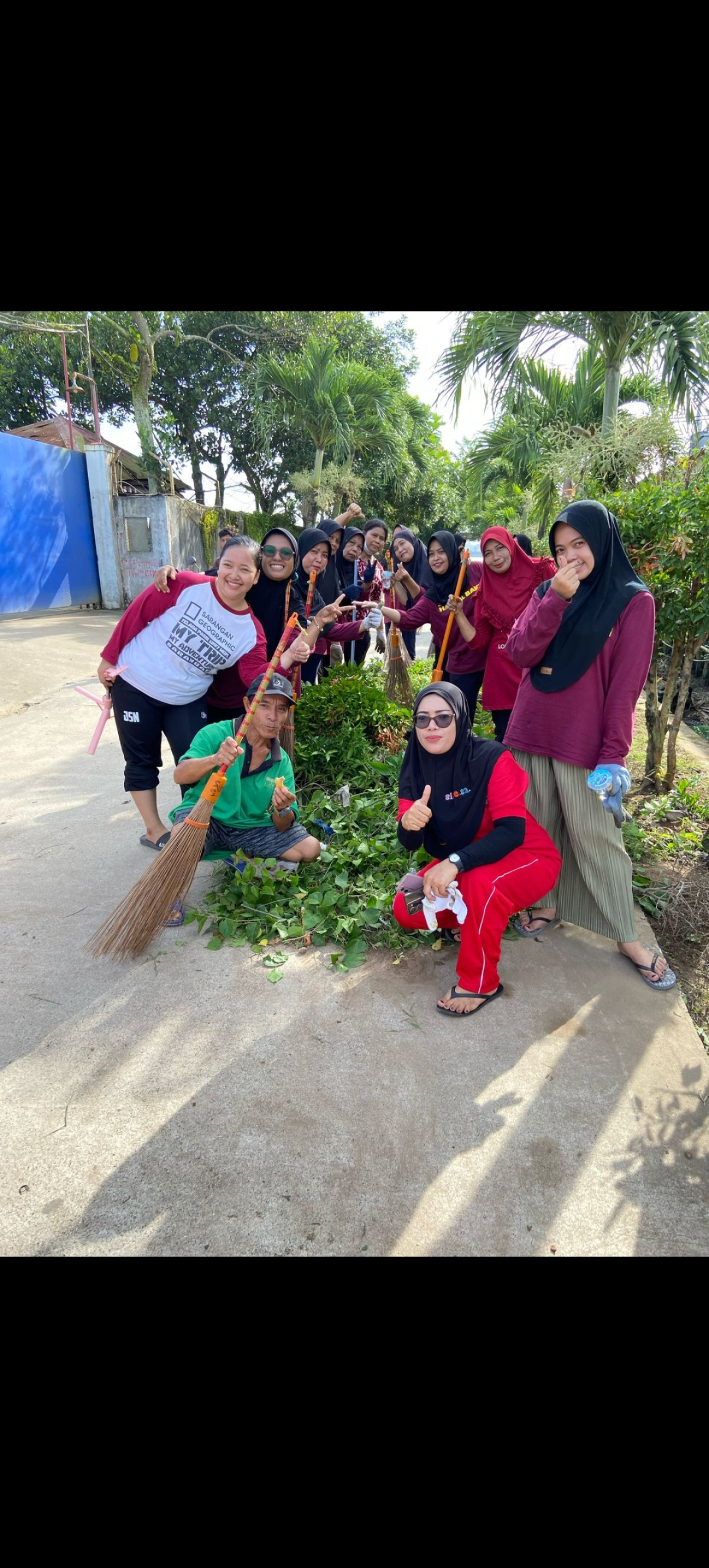 Kerja bakti serentak