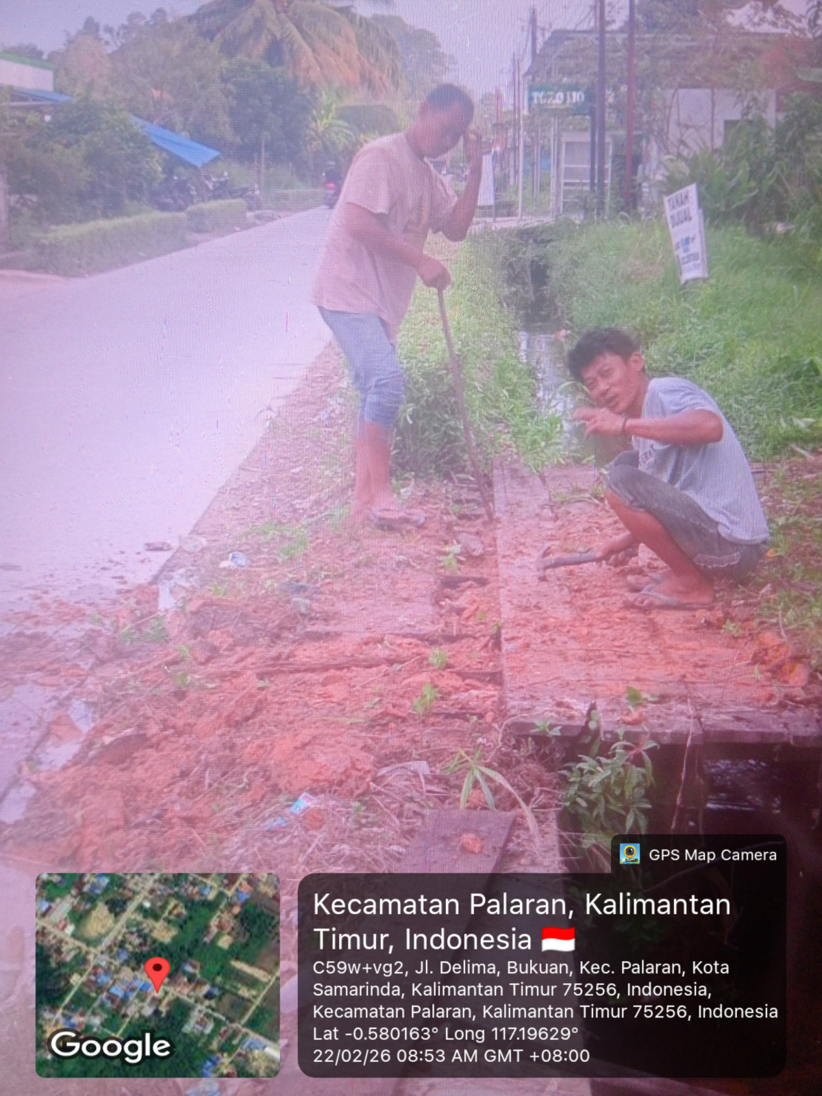 Perbaikan jembatan gang