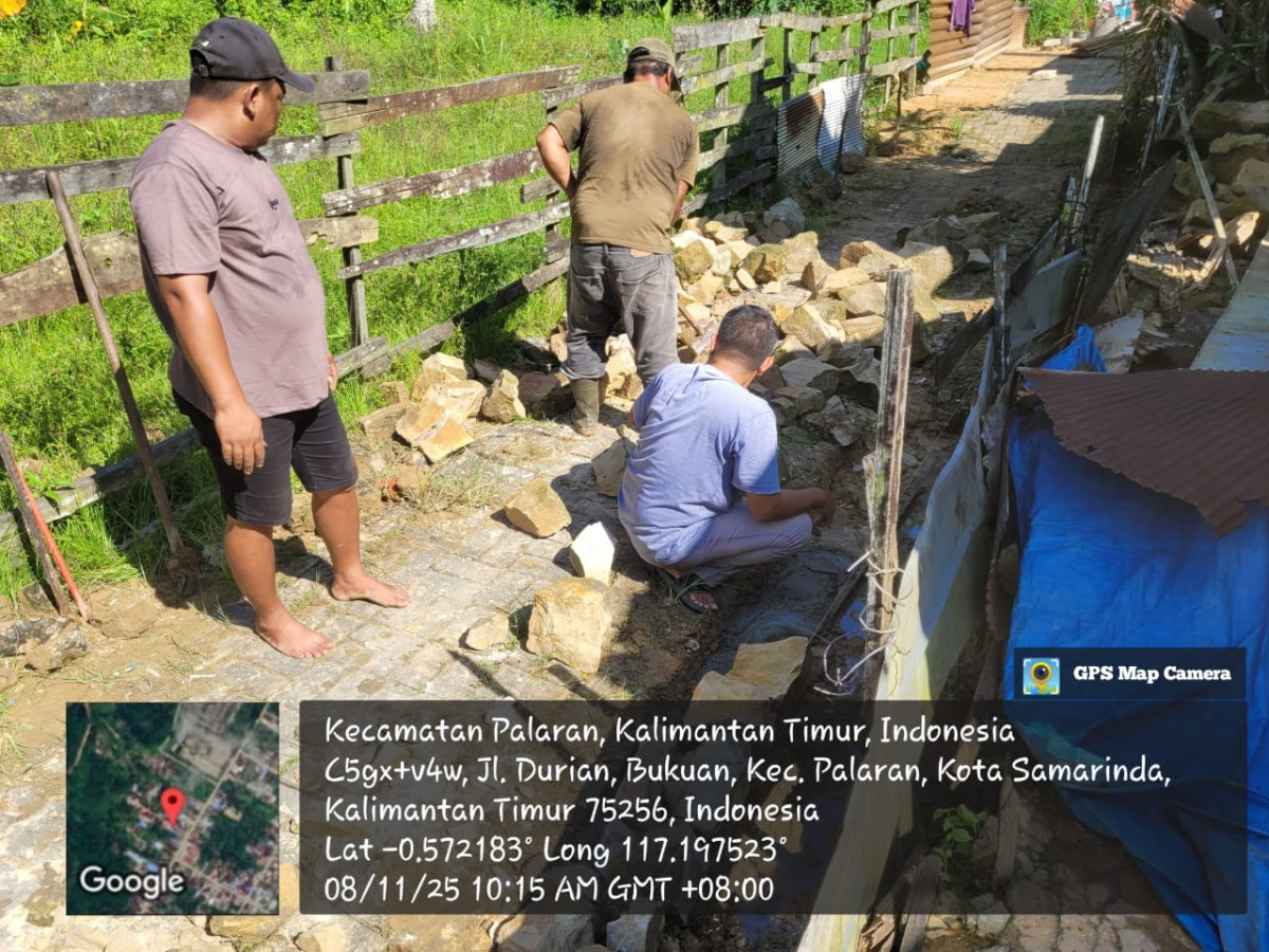Gotong Royong Perbaikan Gg RT 4
