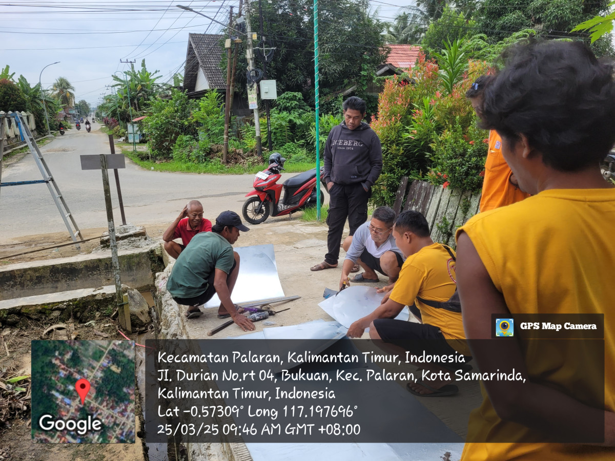 Pemasangan Atap Tiang CCTV