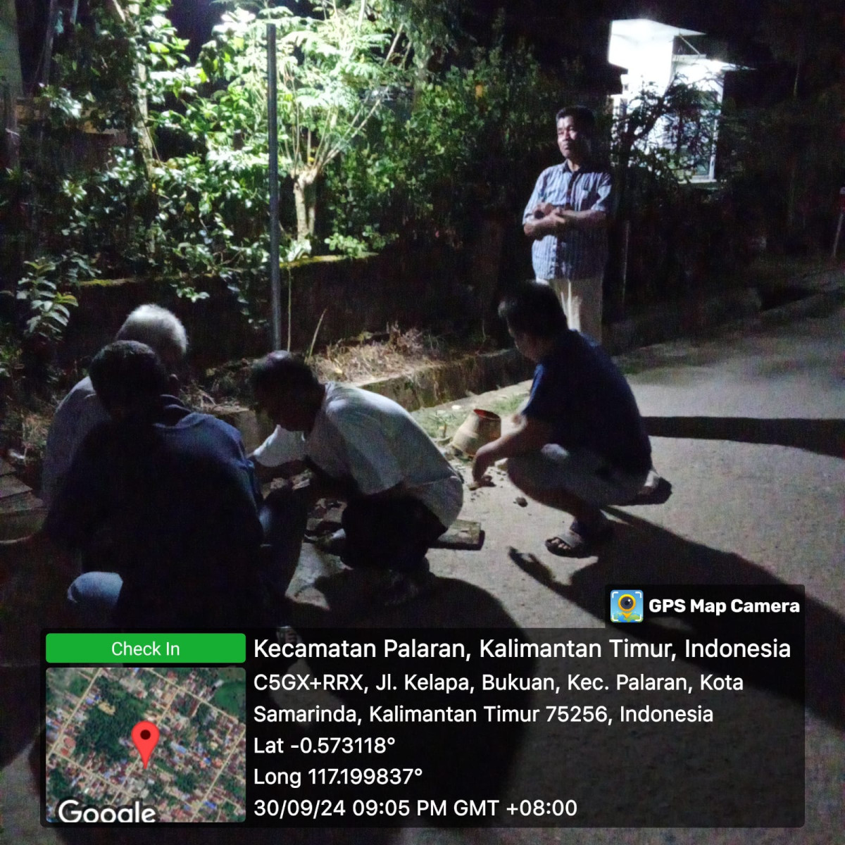 Perbaikan Tiang Lampu Jalan