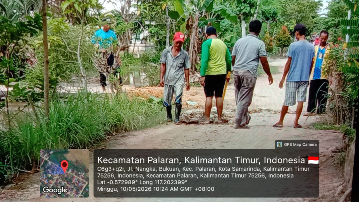 Gotong Royong Pembersihan Lingkungan
