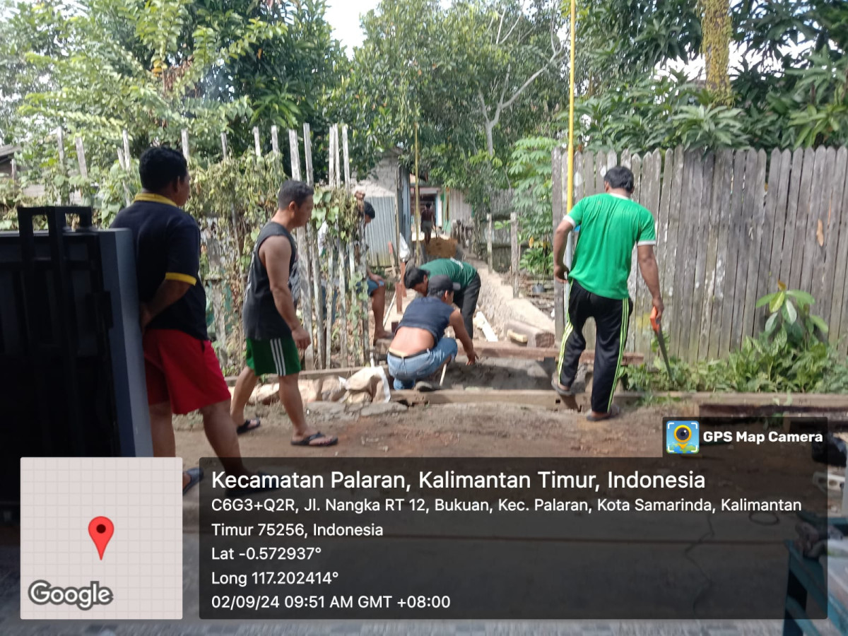 Perbaikan jembatan GG. Ikhlas RT 12