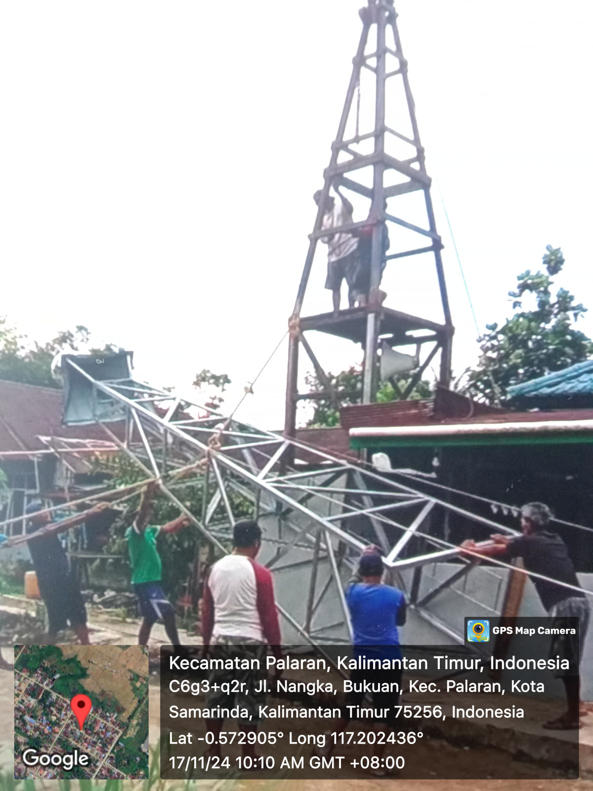 Pemasangan tower langgar Nurul muqorrobin