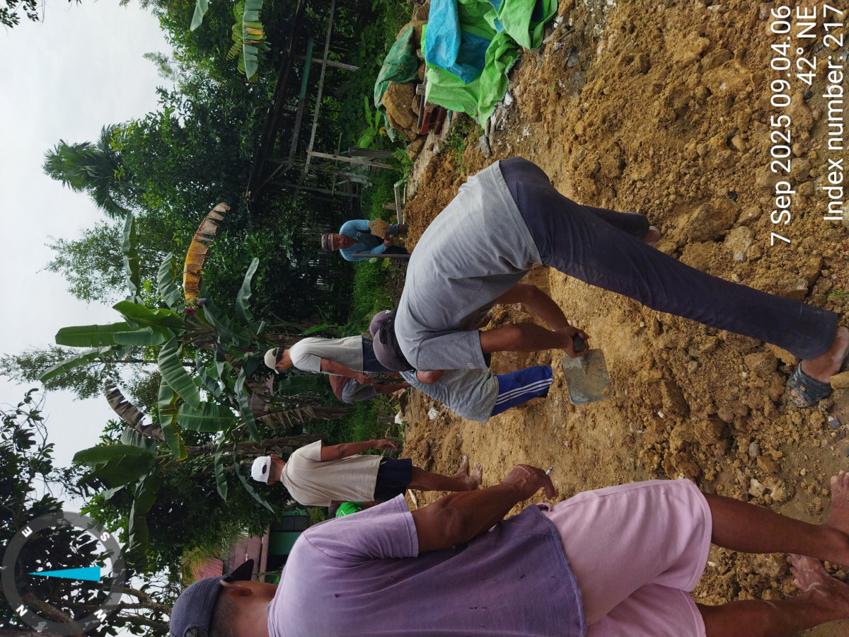 Pembersihan parit dan penggalian sepiteng