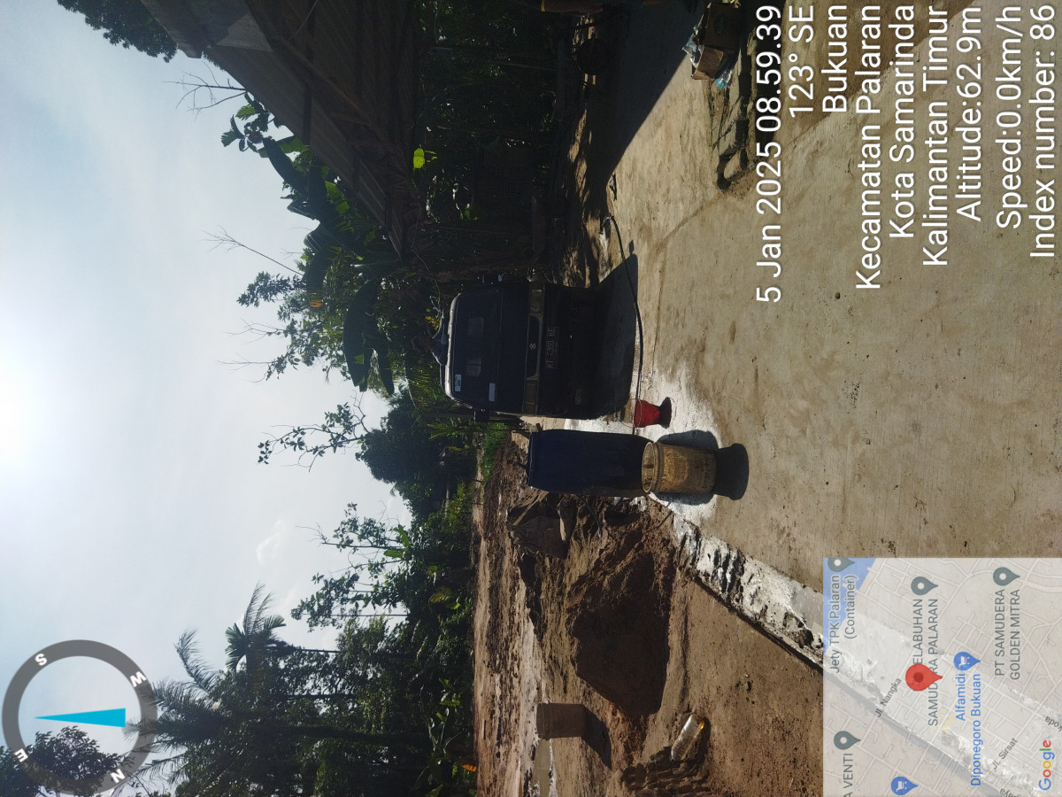Gotong-royong pembersihan dan pengecoran