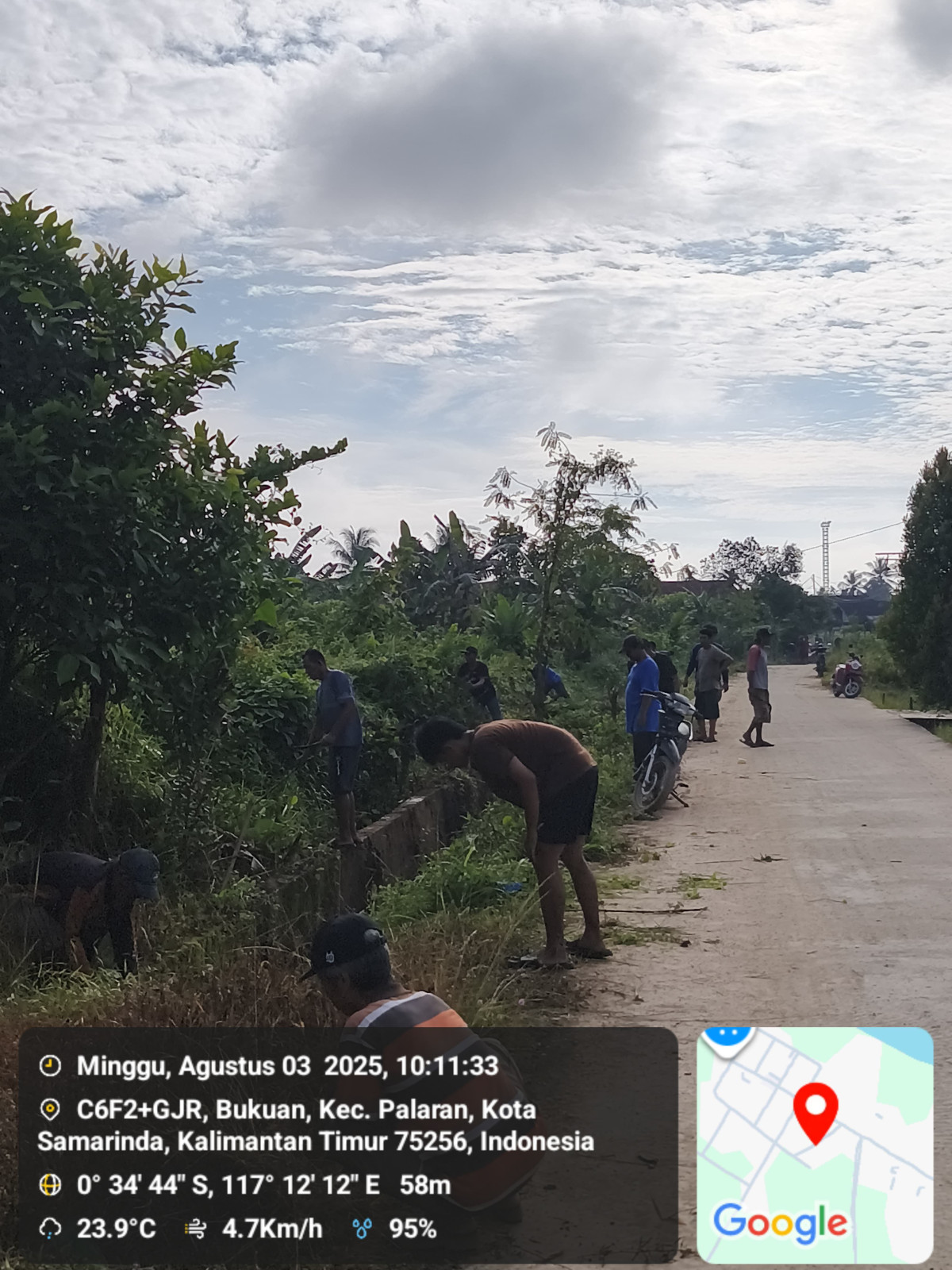 Pembersihan parit jln Sawahan