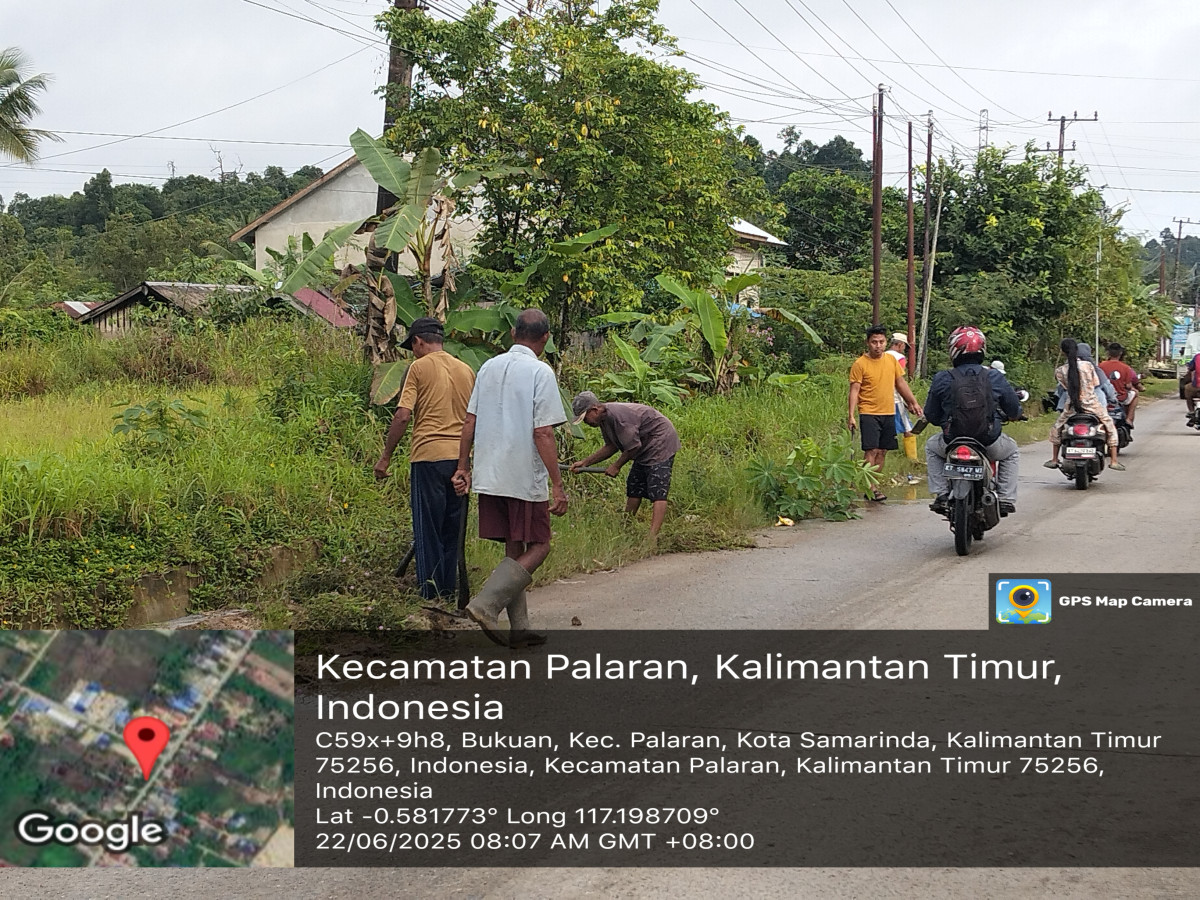 Pembersihan media jalan
