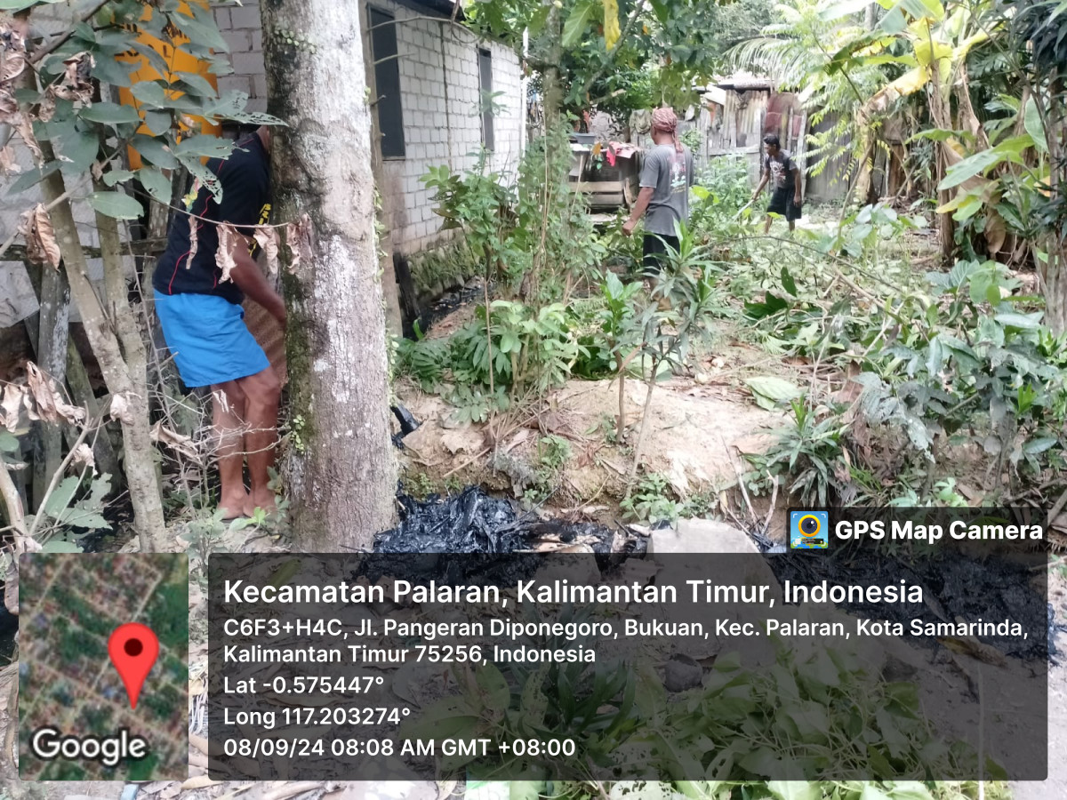 Gotong Royong pembersihan parit dan semak belukar