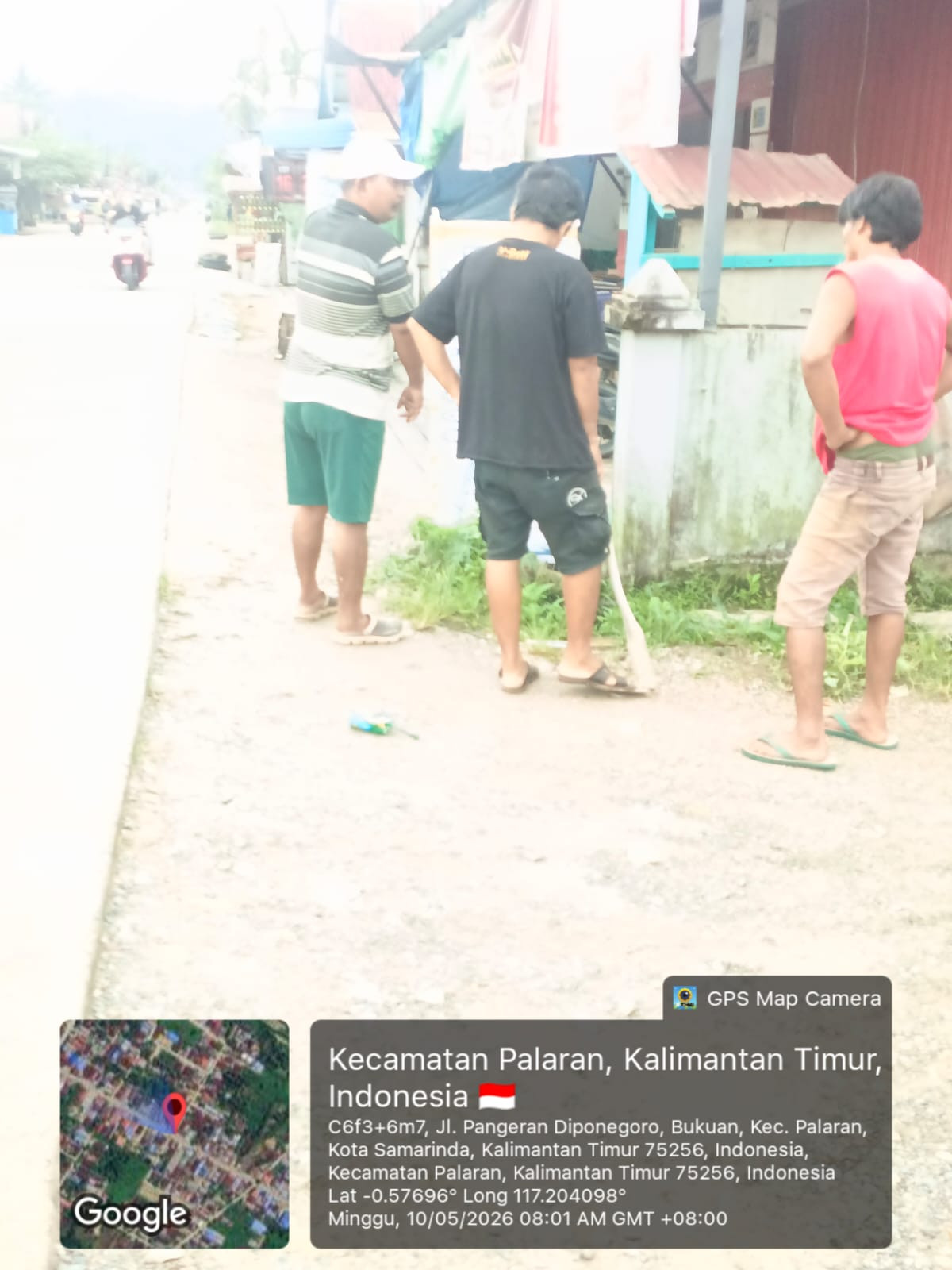 Gotong royong Lingkungan RT 20