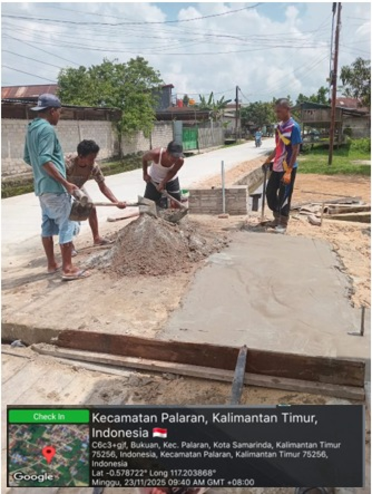 Penimbunan dan pengecoran jembatan