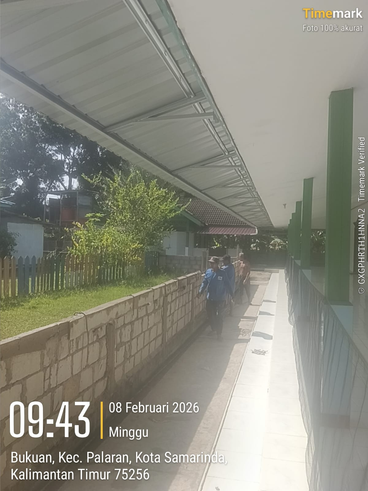 Membangun rumah ibadah
