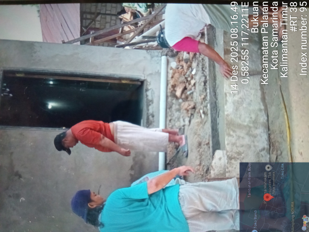 Ngecor buat tangga dimasjid