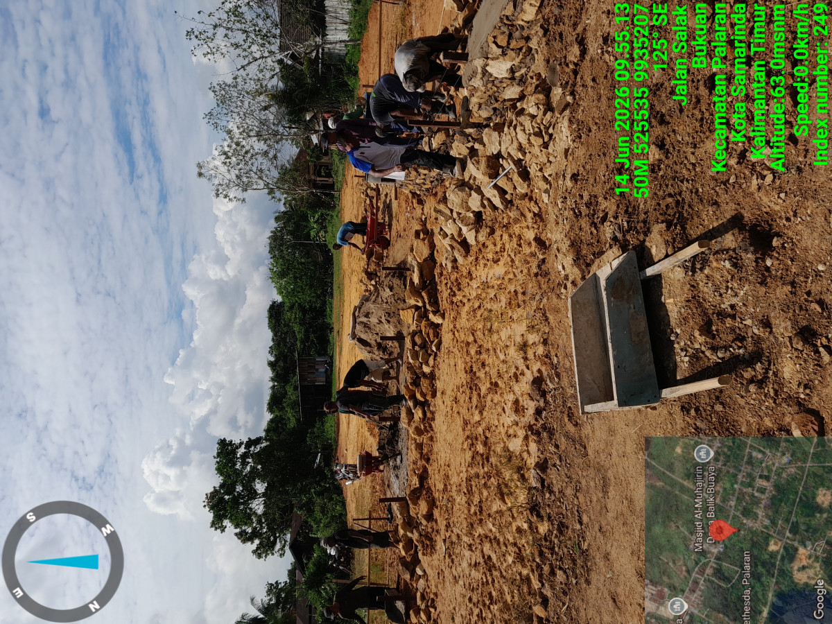 Pemasangan batu pondasi pendopo yayasan