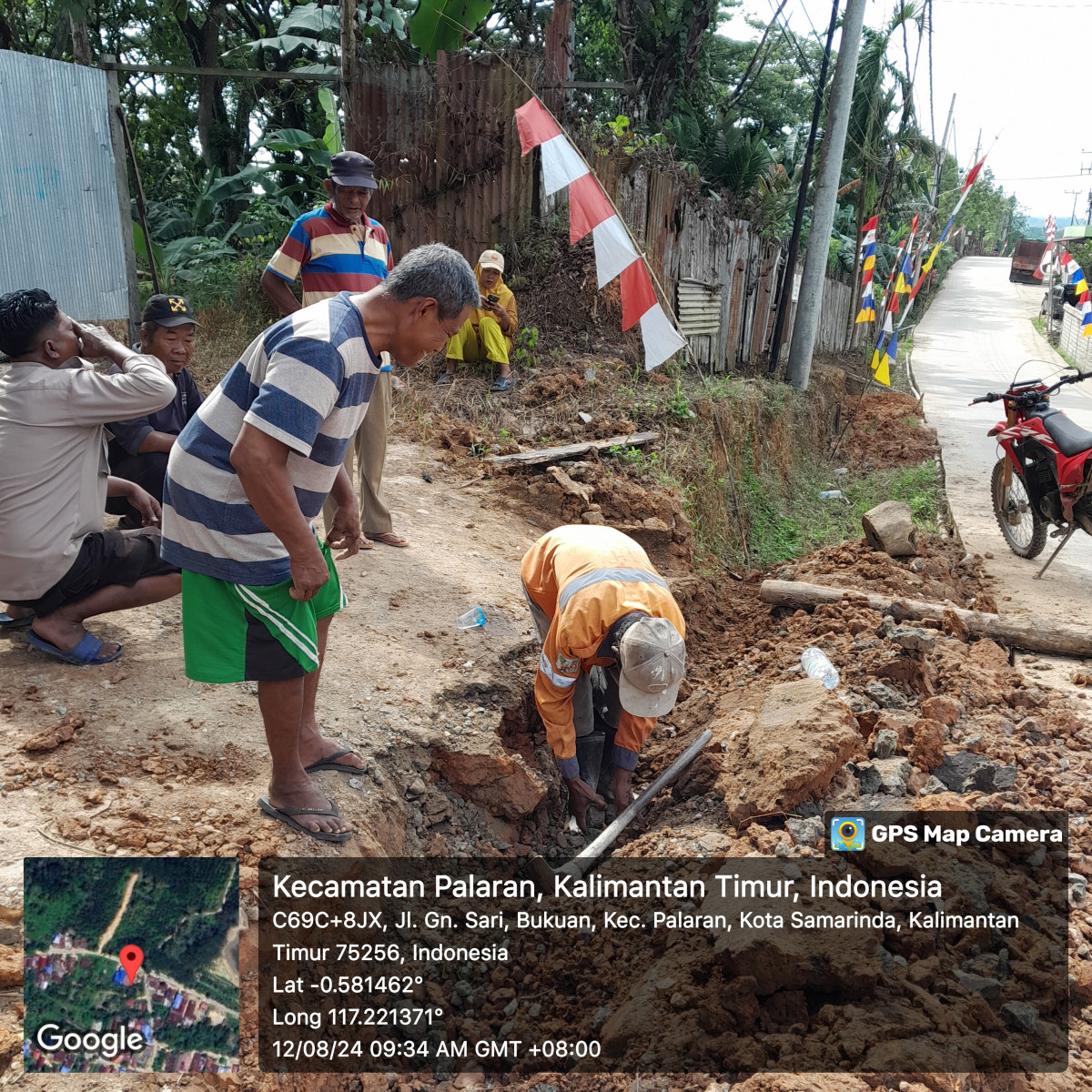 Pembersihan parit yg buntu.