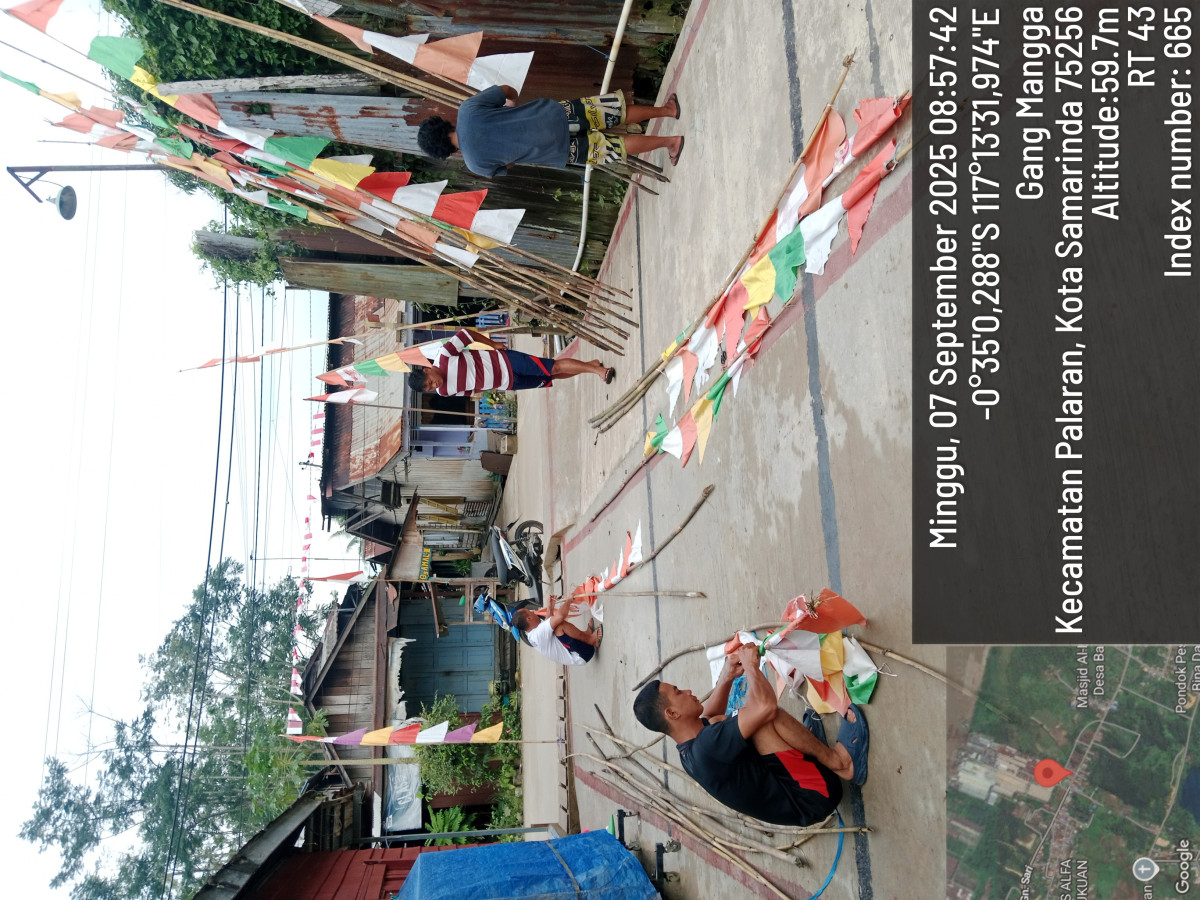 pencabutan umbul umbul di sepanjang jalan sulawesi sulawesi