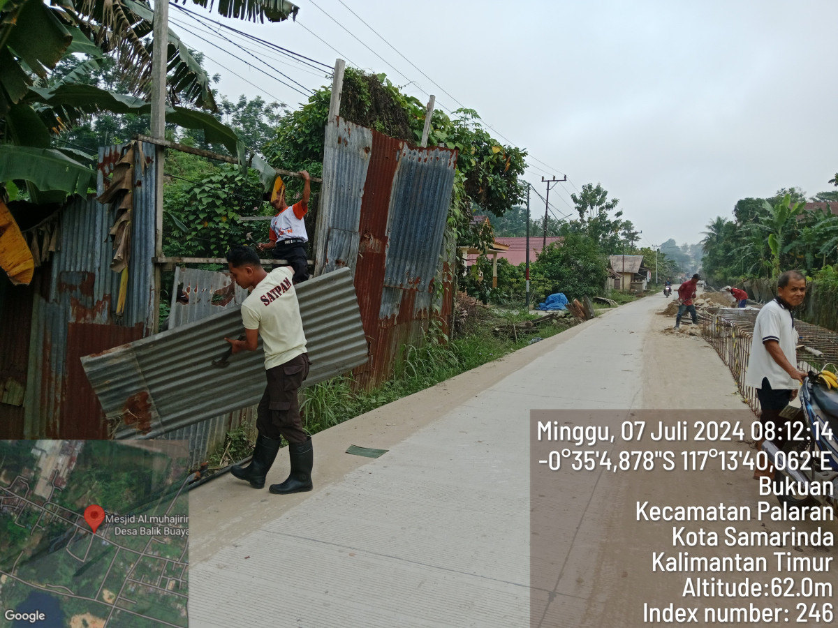 pembersihan parit jalan sulawesi