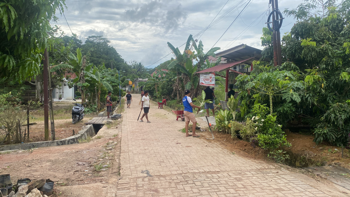 Kerja bakti lingkungan