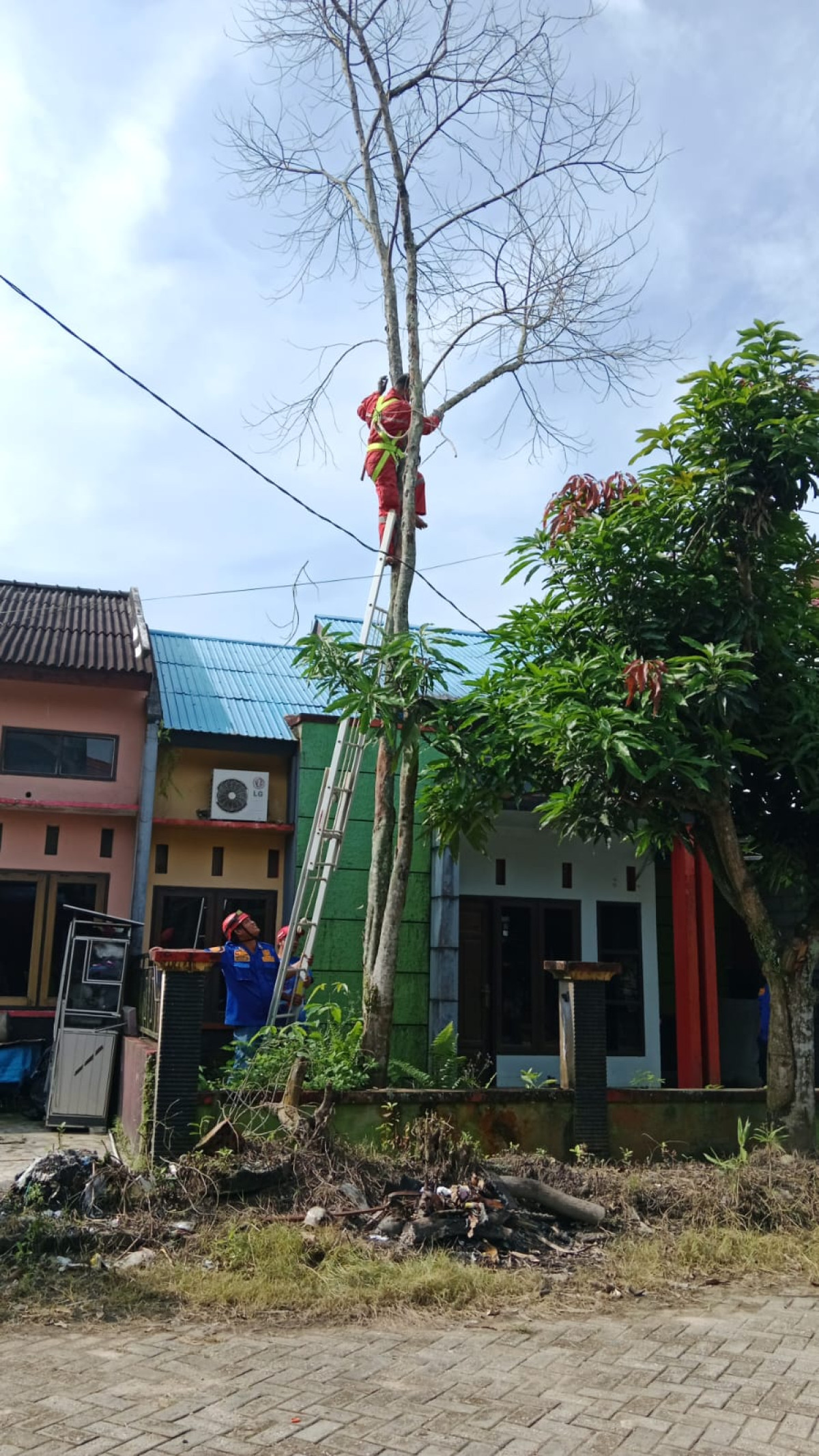 GOTONG ROYONG
