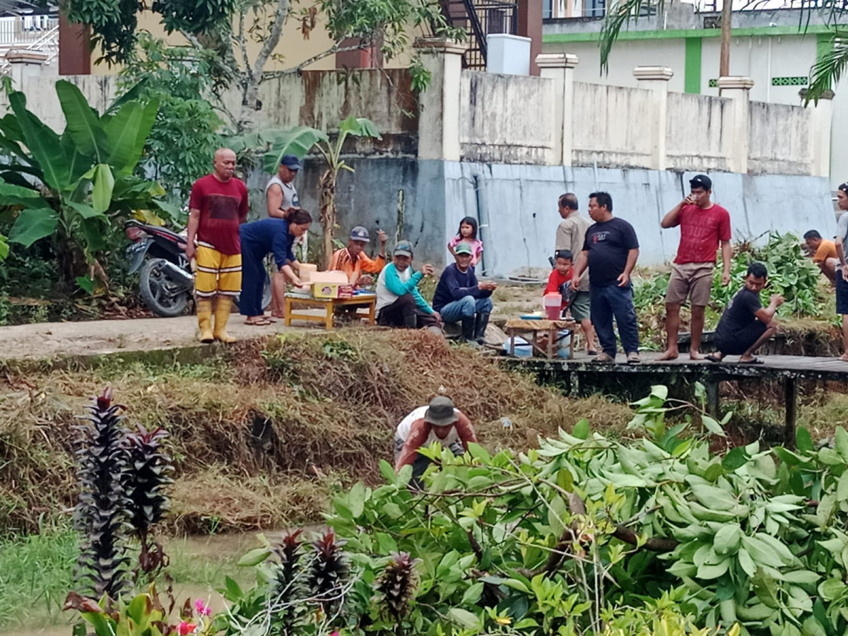 GOTONG ROYONG