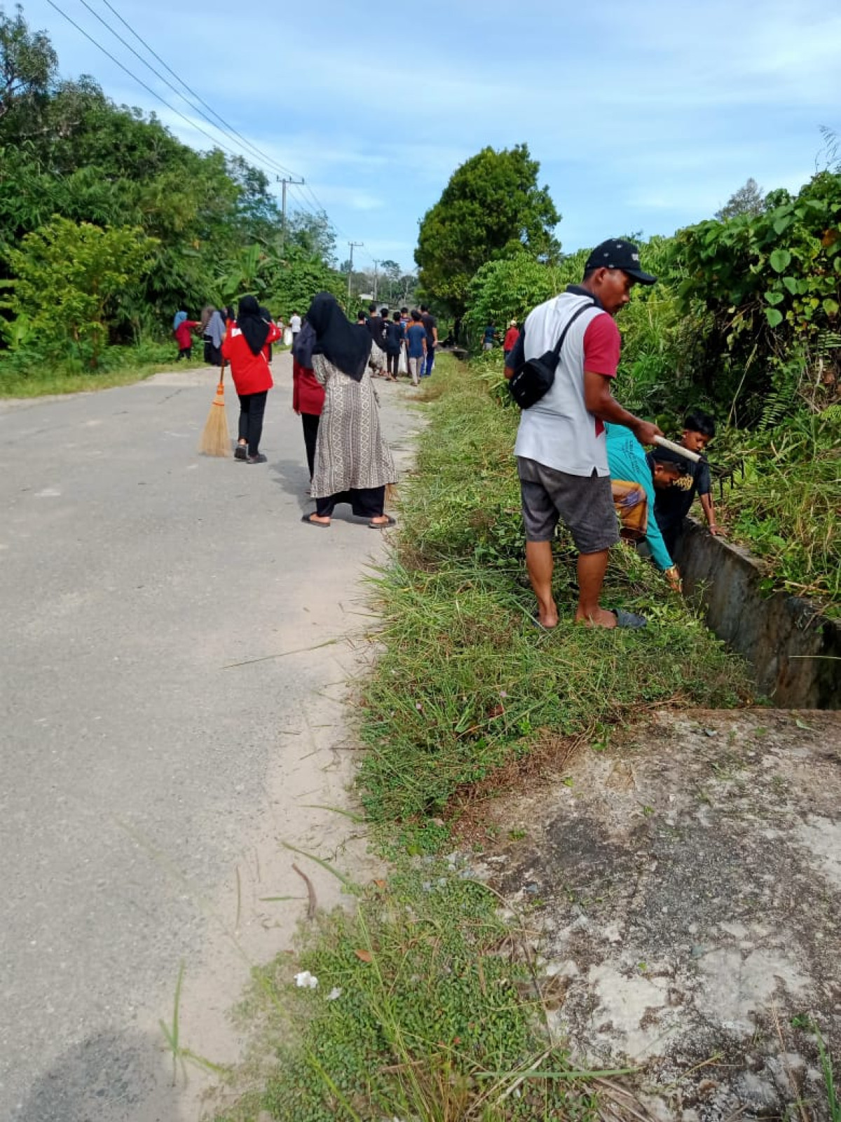 GOTONG ROYONG