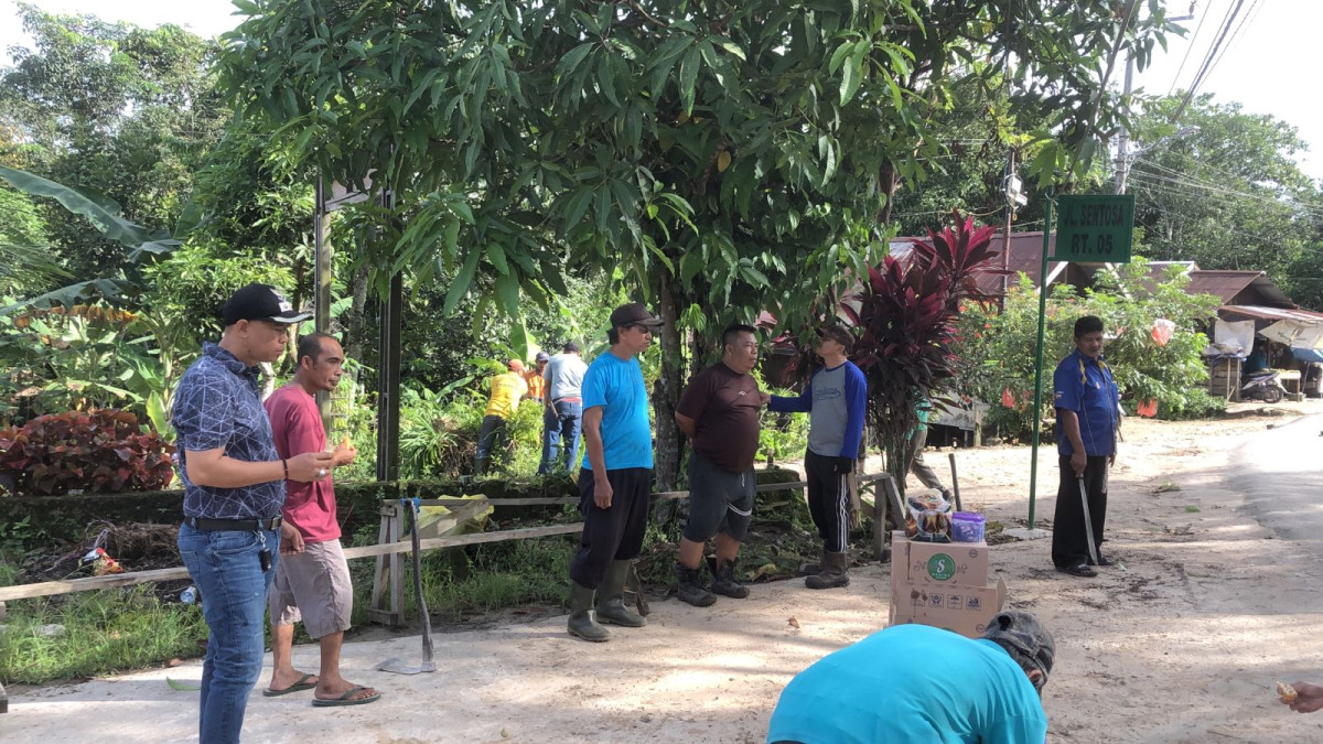 Gotong Royong RT 05