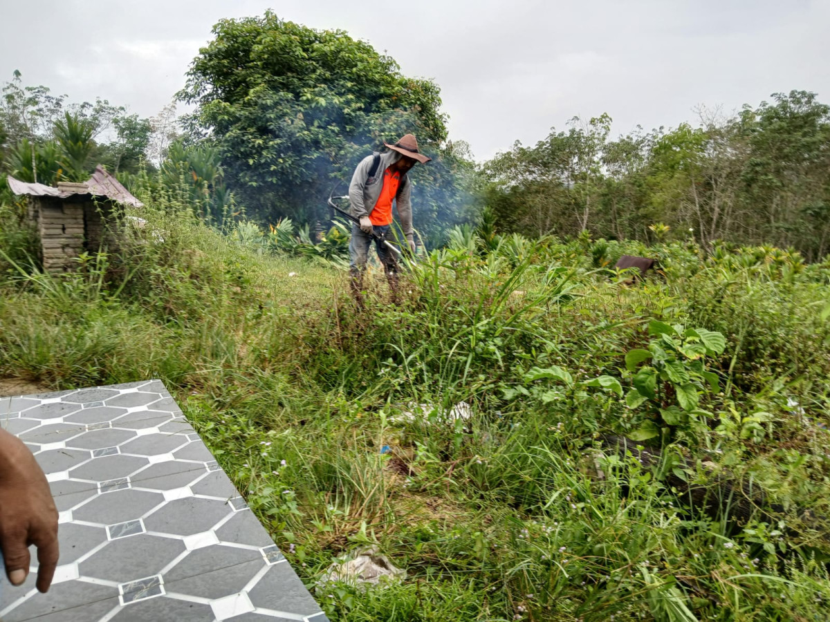 PKU AL IKHLAS. Pemberihan lingkungan Makam