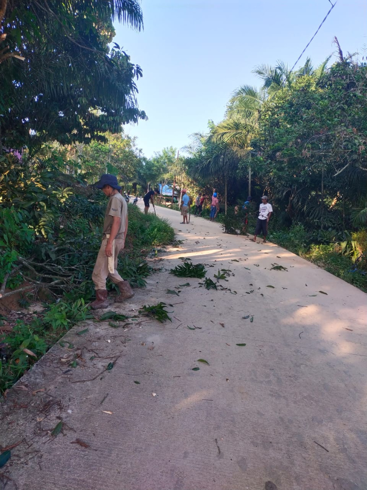 Gotong royong RT 12