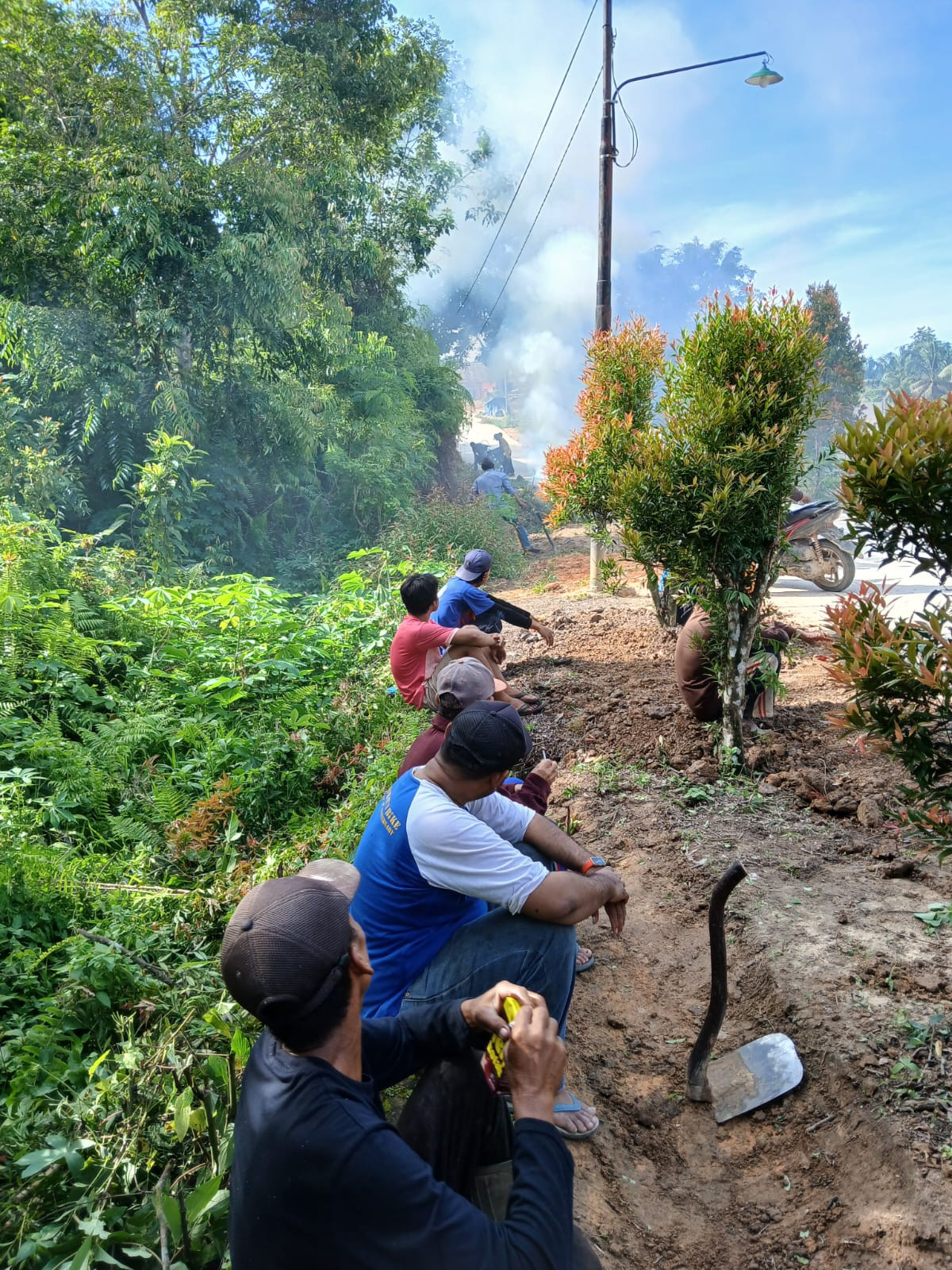 GOTONG ROYONG