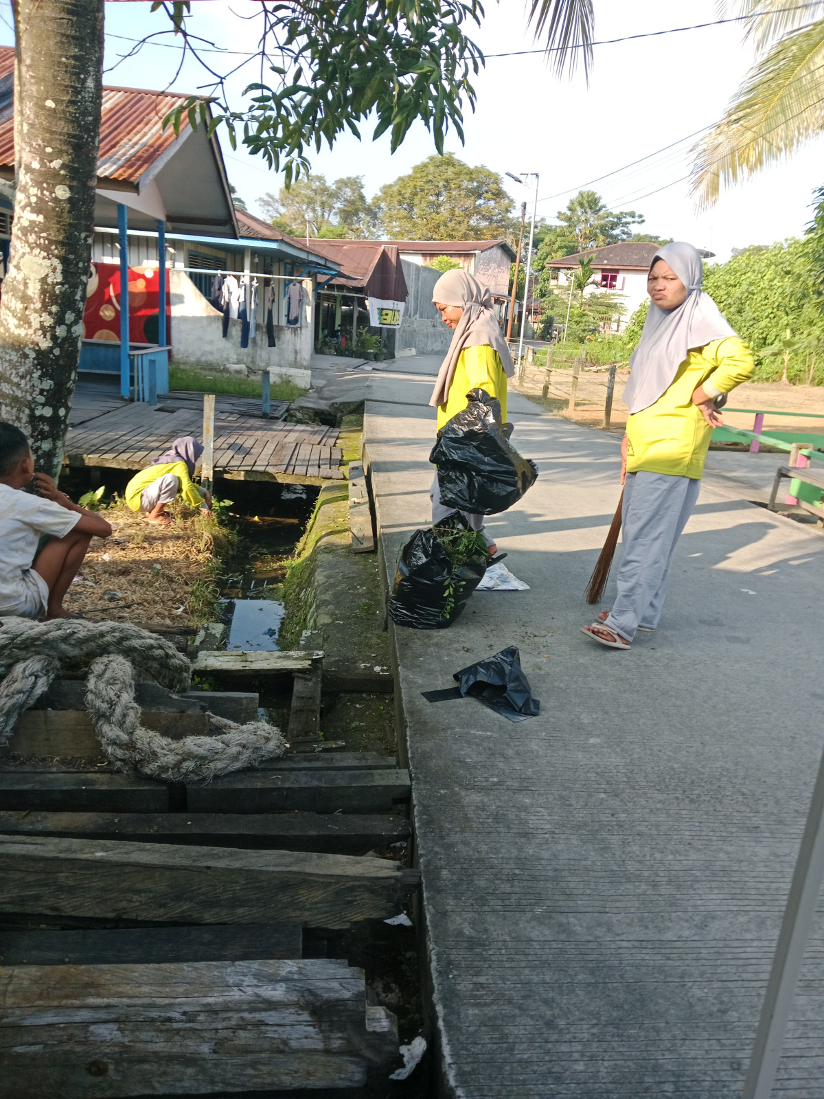 Gotong royong
